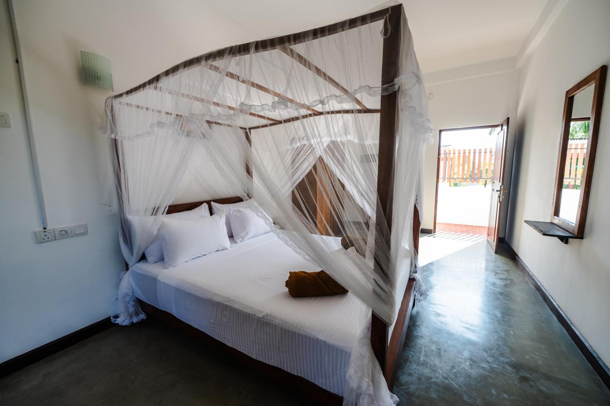 Sky House Ahangama Luaran gambar